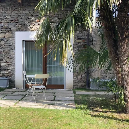 Casa Di Miele * بينيرولو